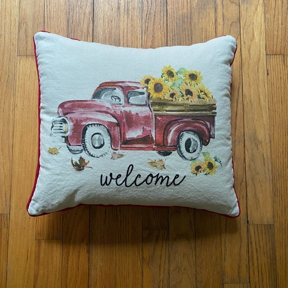 Welcome Pillow 